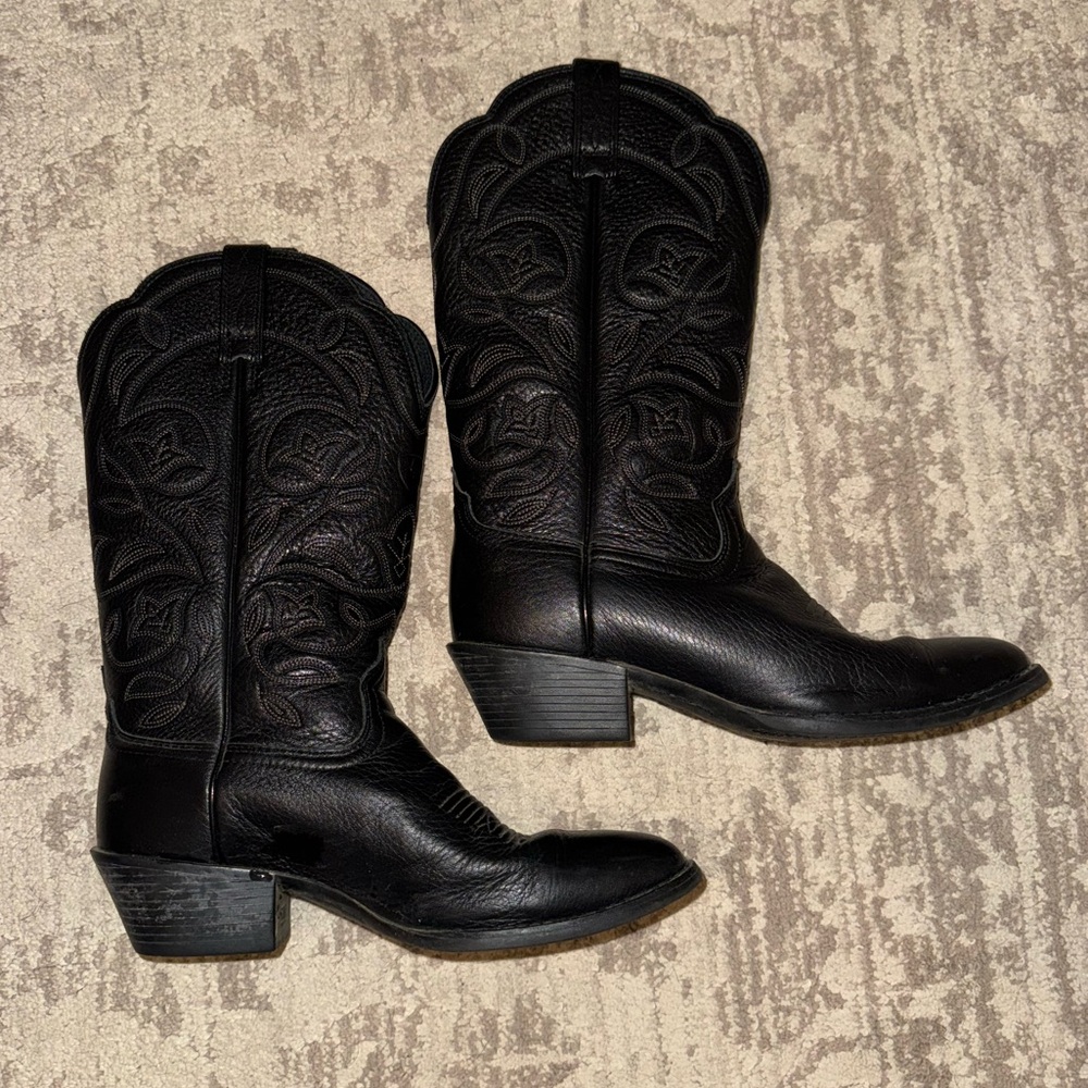 Ariat Black Heeled Boots for Women - Picture 2 of 13